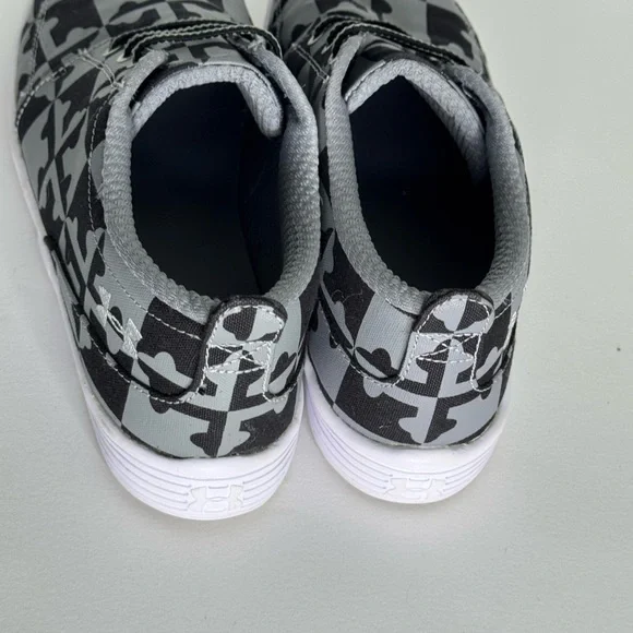 Under Armour Black and Gray Sneakers with Maryland Flag Pattern - Picture 3 of 6